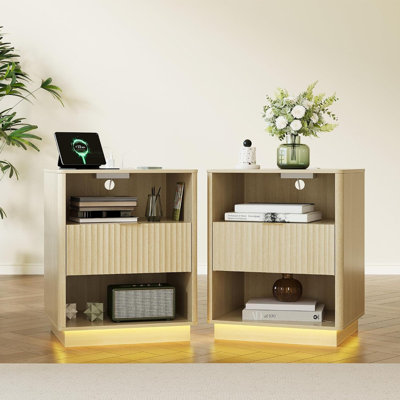 Ensemble de 2 tables de chevet cannelées avec station de charge et lumière DEL, table de chevet de style Mid-Century avec tiroir pour la chambre à coucher