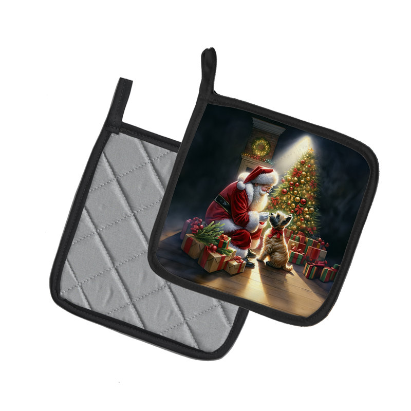 Caroline's Treasures Moments With Santa Polyester Potholder Set