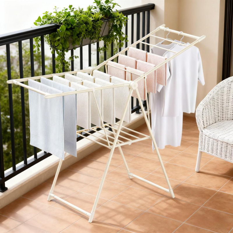Séchoir à linge en métal