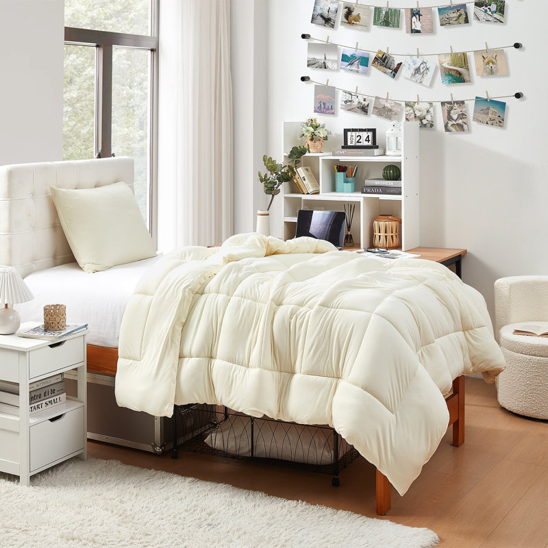 Summertime Coma Inducer Buttery Soft Oversized Comforter, Full Comforter, Magnolia Natural