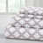 Cara Geometric est en rupture de stock