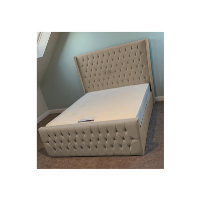 Dothan Upholstered Bed