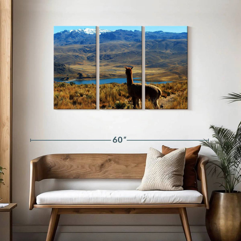 Brampt Lakeside Alpaca, 28" H x 45" W