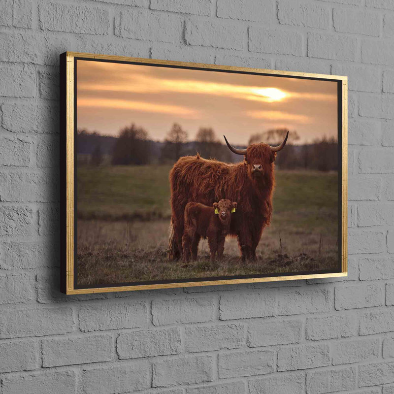 Print on Canvas, 25 cm H x 35 cm W, Framed Print without Mat, Gold