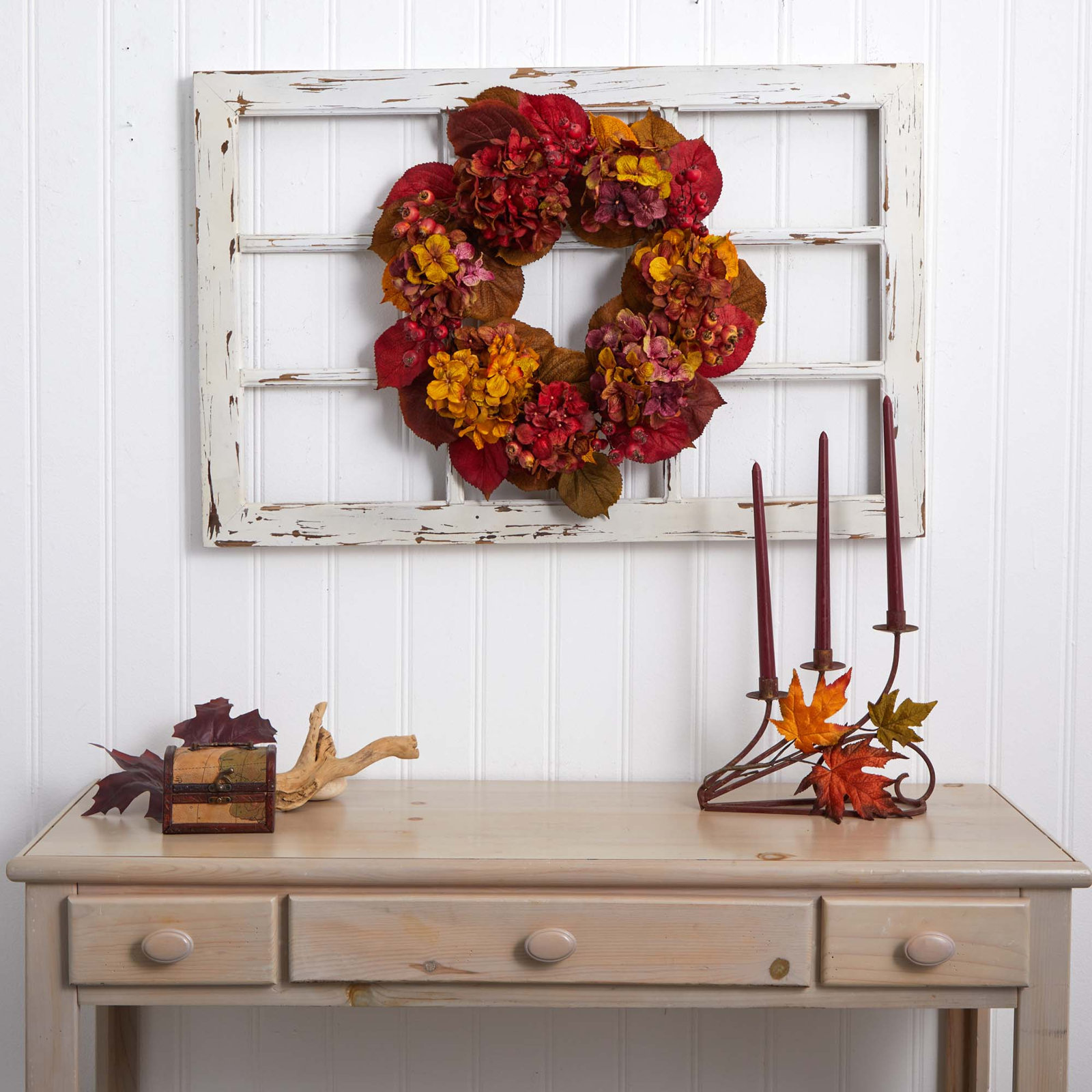 Faux Hydrangea Plastic 24'' Wreath