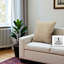 Coussin décoratif à motif doré et gris Grange, H 17,75 po x l 17,75 po x P 5,7 po Grange