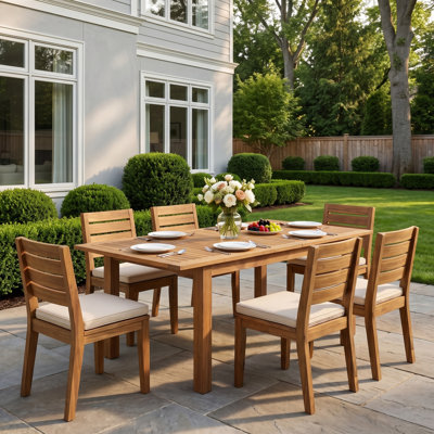 Ensemble repas d'extérieur en bois d'acacia massif extensible avec chaises rembourrées et trou pour parasol Arlynes
