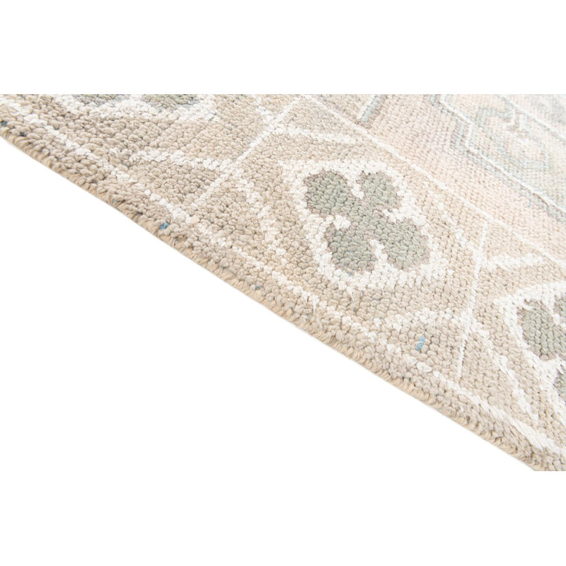 Kalmanovitz Beige Rug