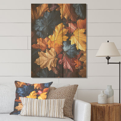 Jaune et orange, feuilles d'érable d'automne I - feuilles sur bois