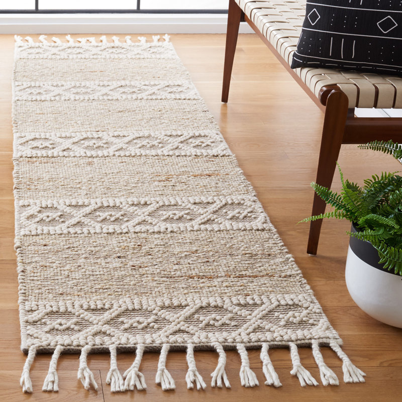 Tapis beige / ivoire en laine / coton tissé à la main Areionna, Tapis de couloir 2 pi 3 po x 8 pi