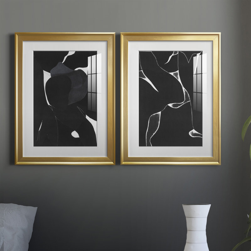 «Night Bloom I», reproduction encadrée de qualité supérieure, prête à être accrochée, Cadre doré