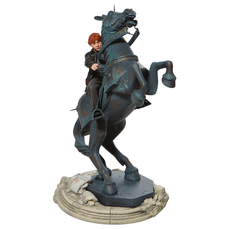 Figurines & Sculptures