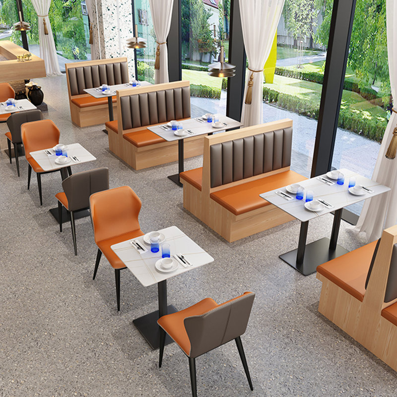 Bancs de restaurant légers et luxueux