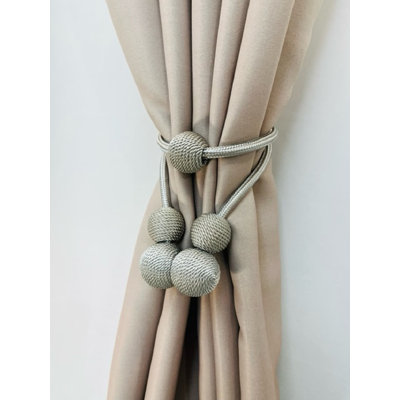 25'' Curtain Tieback