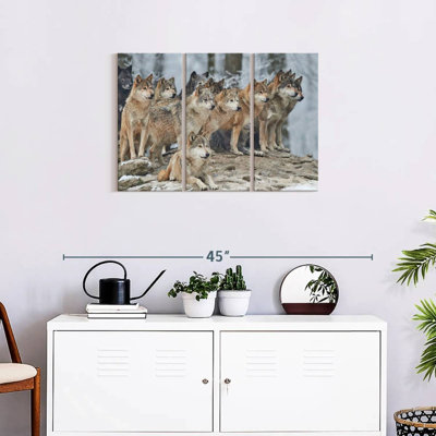 «Wild Wolf Pack», 3 pièces sur toile