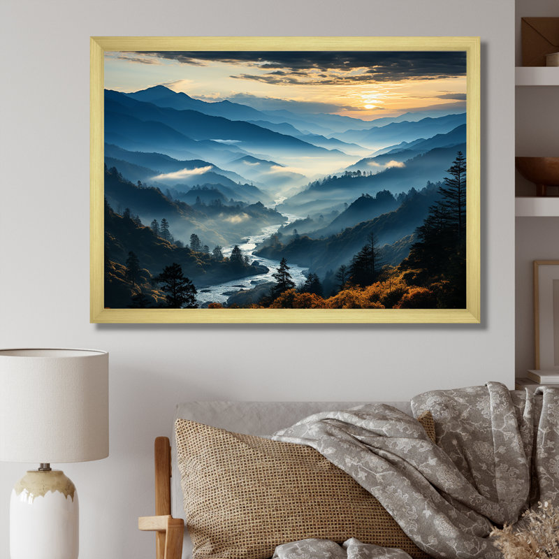 «Blue and green Majesty Mountain Panorama I», art mural encadré, H 30 po x l 40 po x P 1,5 po, Cadre d'angle fermé doré