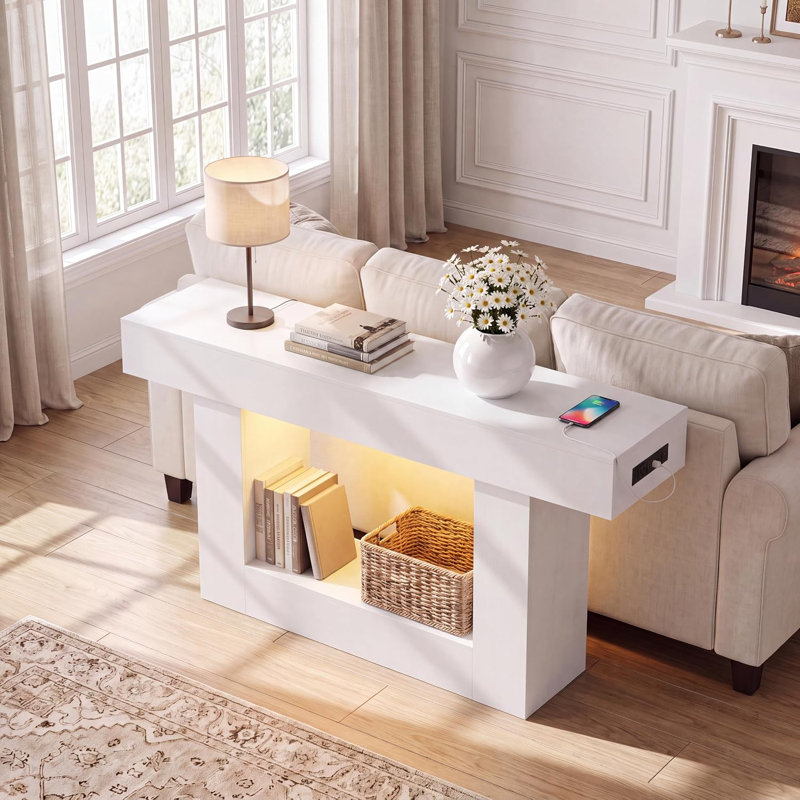 Console mince de style campagnard de 140 cm avec alimentation intégrée (prises et ports USB), éclairage DEL à détecteur de mouvement, étagère de rangement à 2 niveaux, table d'entrée/derrière le canapé