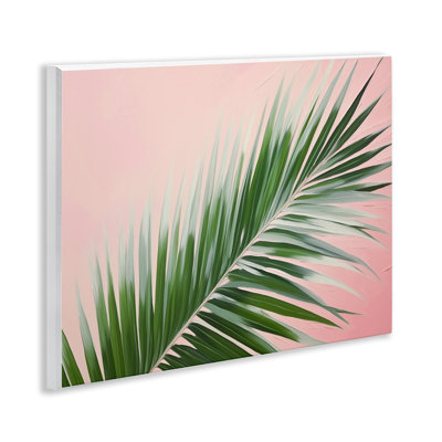  "Wispy Palm Leaf" sur plaque murale rose par Arlington Prints