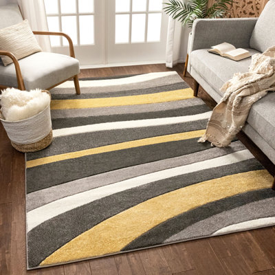 Ruby Geometric 120cm X 160cm Area Rug
