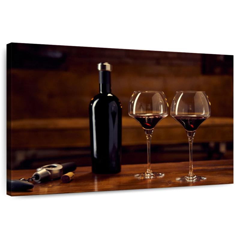 Yarlin Red Wine Drinking