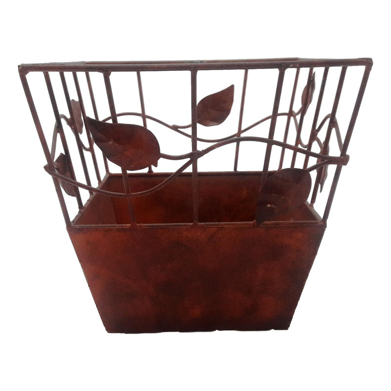 Mccullar Handmade Metal Pot Planter