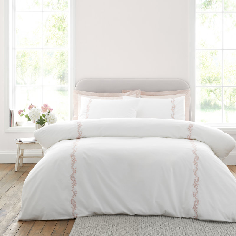 Camille Embroidered Floral 200 Thread Count Cotton Duvet Cover Set, White / Pink, King