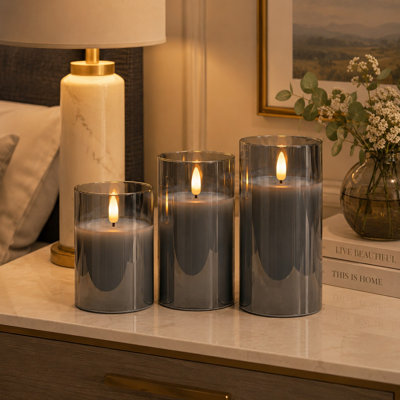 Set Of 3 Led Battery Operated Candles With Remote And Timer Battery Operated