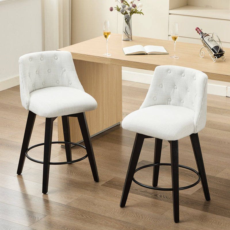 25 tabourets de bar pivotants de 25 po - Lin moderne recouvert de dossier et de bois massif. Pivotant sur 360 degrés, pieds réglables pour se stabiliser sur n'importe quelle surface. Parfait pour un îlot de cuisine, un bar pour le déjeuner. Blanc