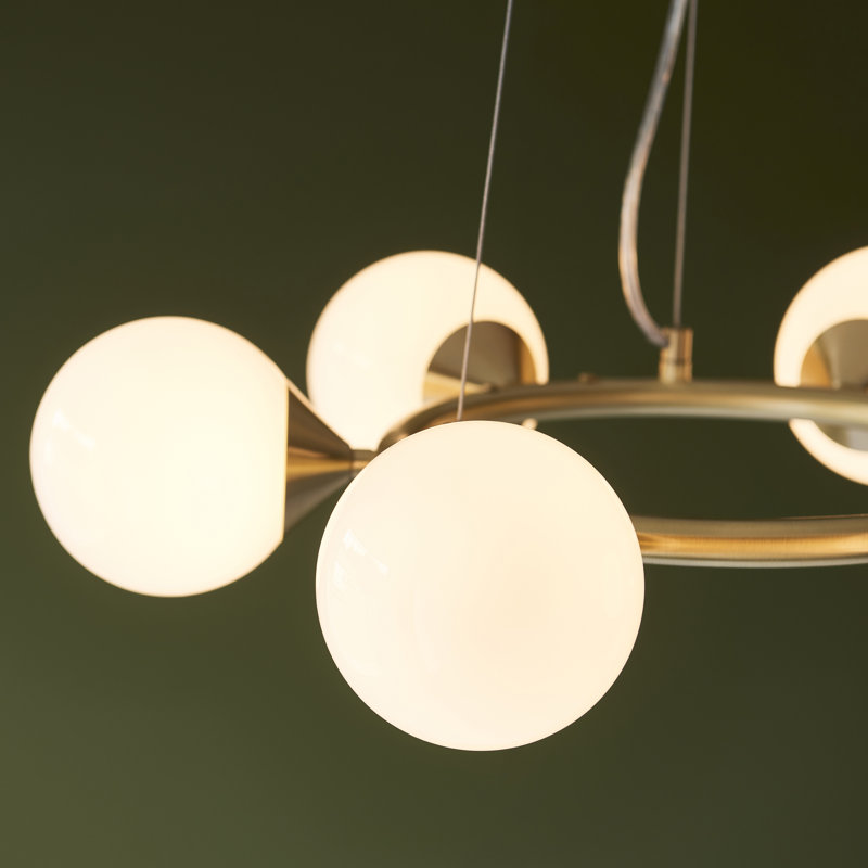 Bendeguz 6 - Light Waggon Wheel Chandelier