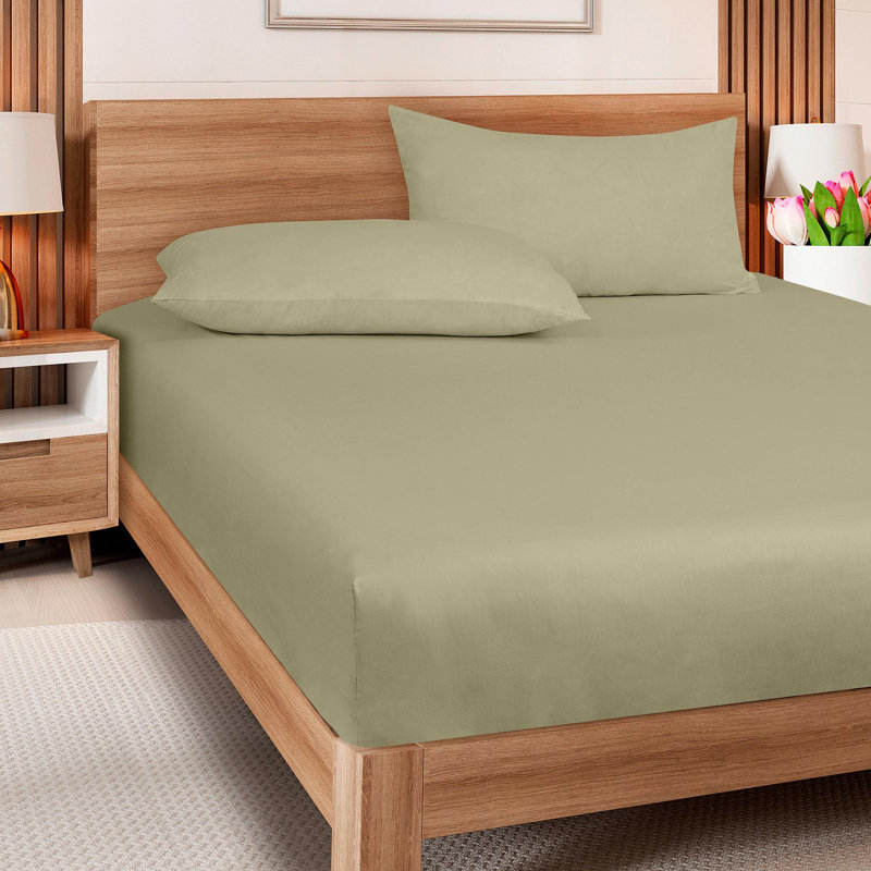 Royale Linens 300 Thread Count 100% Long Staple Combed Cotton Flat Sheet - Super Soft - Top Sheets - Flat Sheet Sold Separately - Breathable, Cool & Crisp Percale Sheets Only 