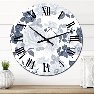 Horloge murale à motif de roses blanches aux nuances de gris I