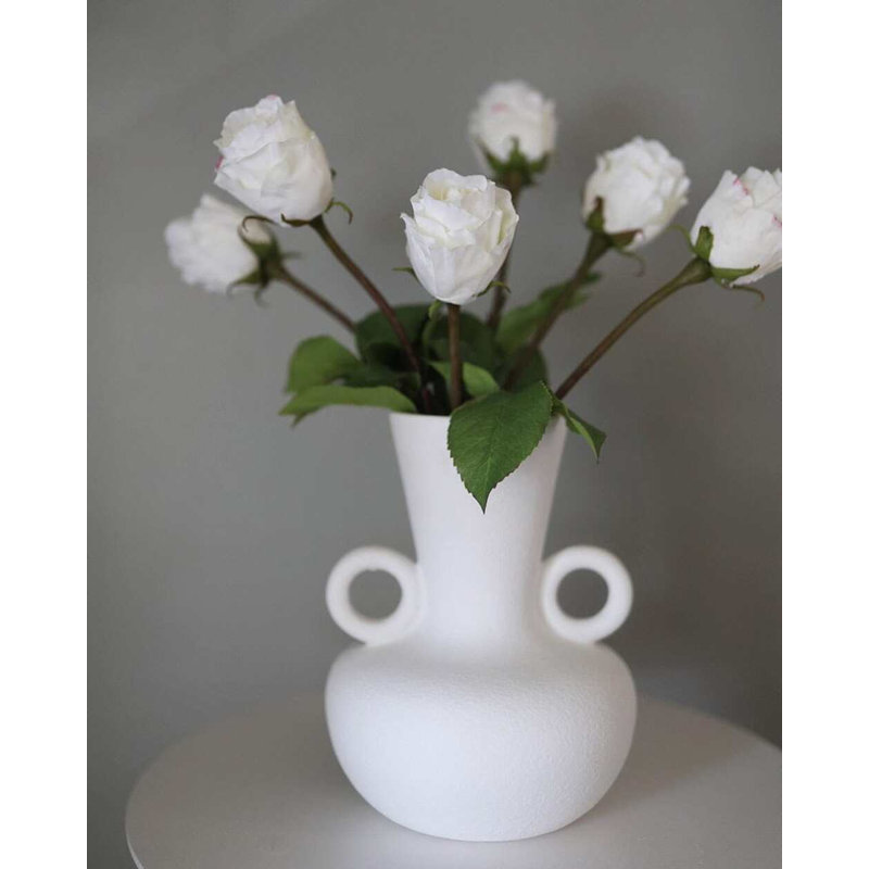 Bourgeon de rose blanche de 23 po