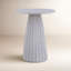 Table d'appoint en aluminium avec base à texture ciseau-107272258-107272255