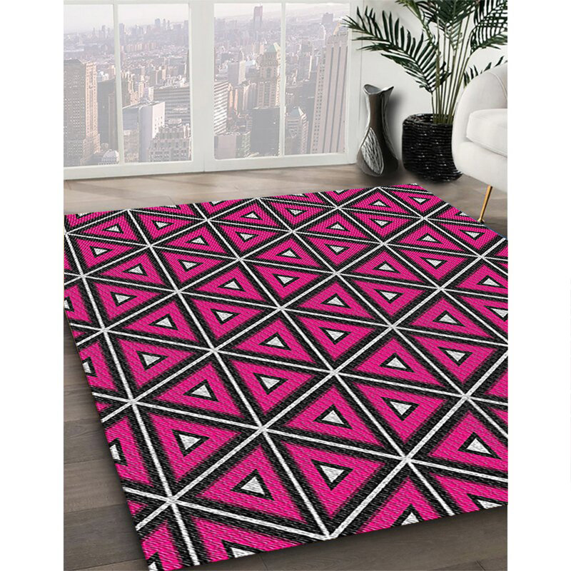 Tapis mauve à motif géométrique Deandra, Rectangle 7 pi x 9 pi