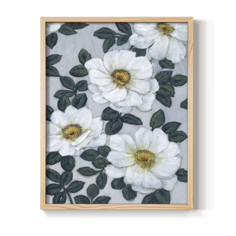 «Bright White Flowers I», reproduction encadrée - bois massif, Naturel, H 15 po x l 12 po