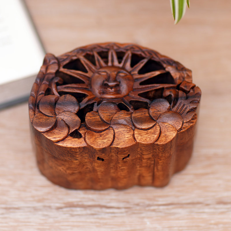 Boîte décorative en bois faite à la main Pulchia