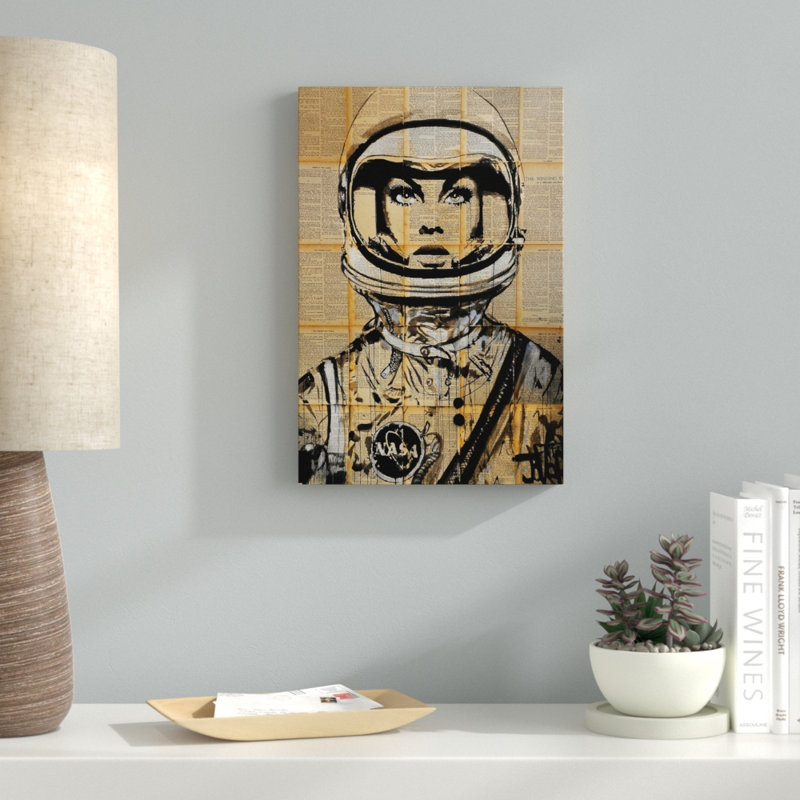 « orbit » par loui jover, impression sur toile tendue, H 60 po x l 40 po x P 1,5 po