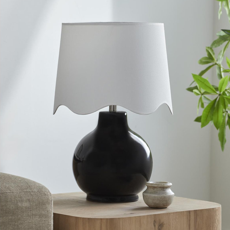 Lampe de table Canvey Maura, Noir, noir, noir, noir, Blanc, H 22 po x l 15 po x P 15 po