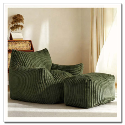Canapé avec repose-pieds