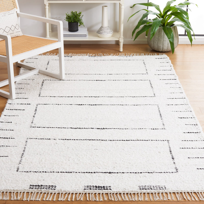 Anahlia Hand Woven Cotton Geometric Rug, Rectangle 4' x 6'