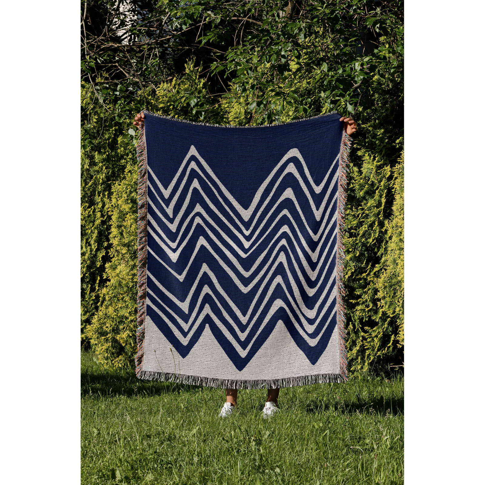Addai Abstract Triangle Pattern Blanket , Navy Blue, 60" H x 60" W (Throw)
