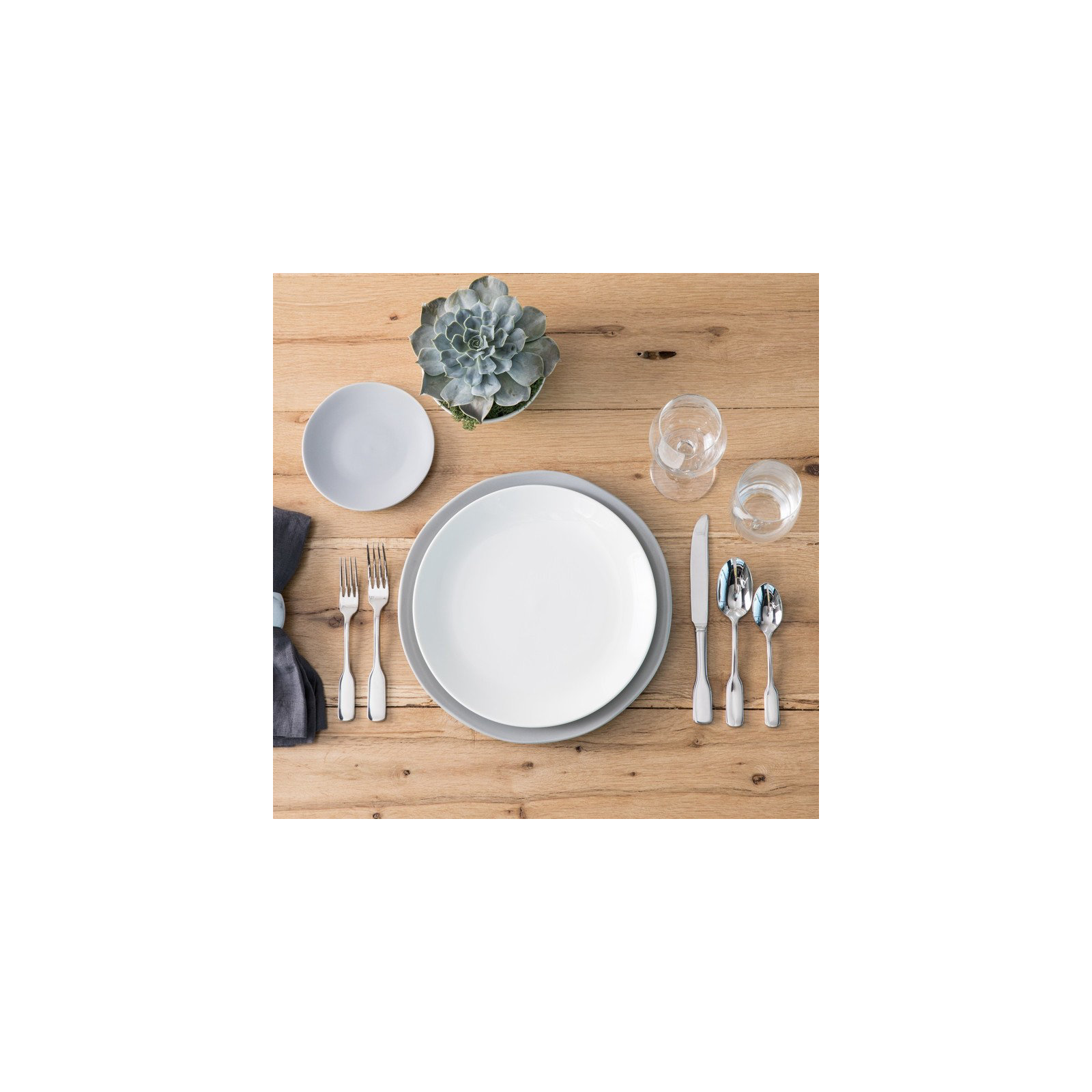 Fortessa Heirloom Dinner Plate, Smoke