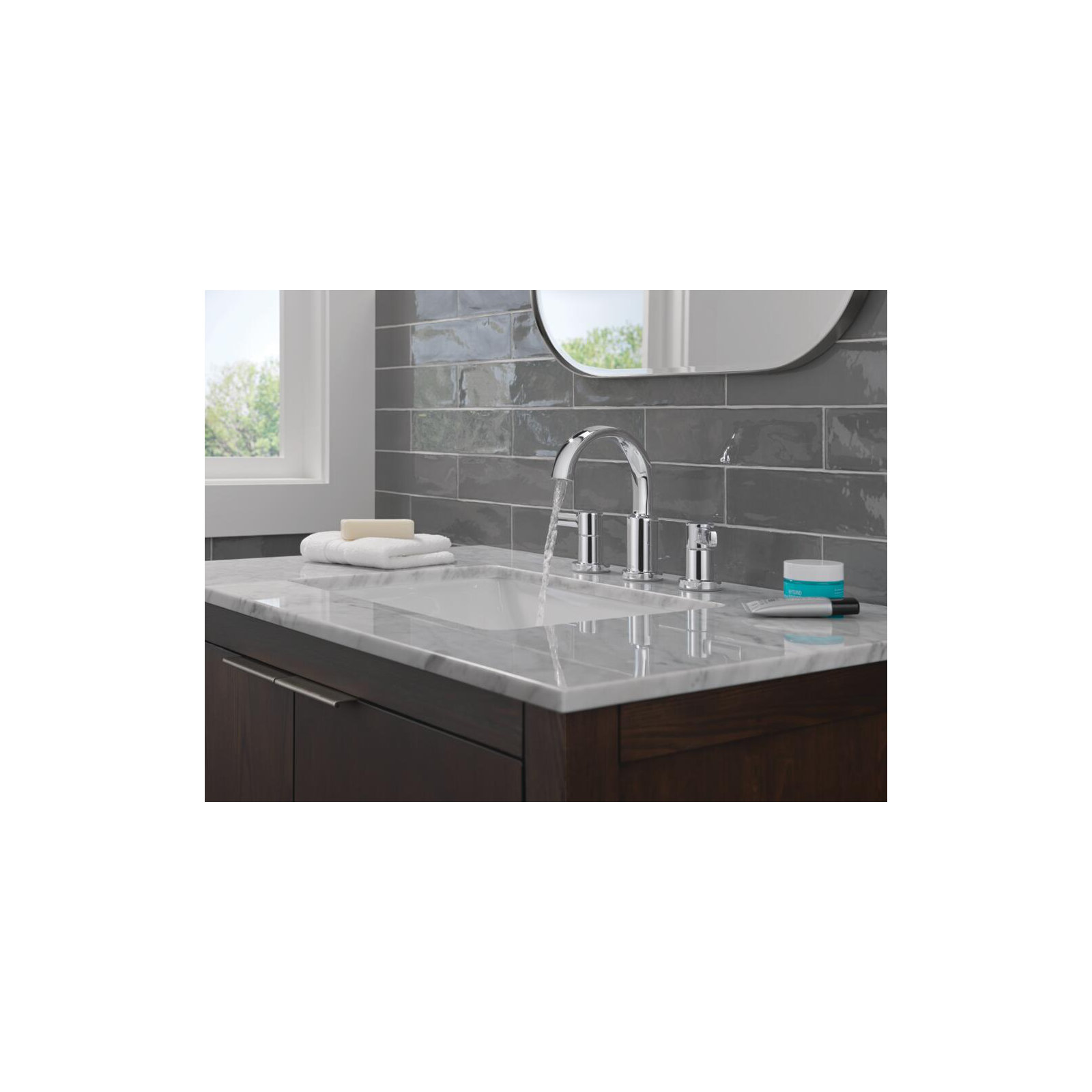 Albion Widespread Bathroom Faucet 3 Hole, 2-handle Bathroom Sink Faucet with Drain Assembly, Chrome
