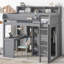 Lit mezzanine en bois avec plusieurs tablettes de rangement et garde-robe-2042621307