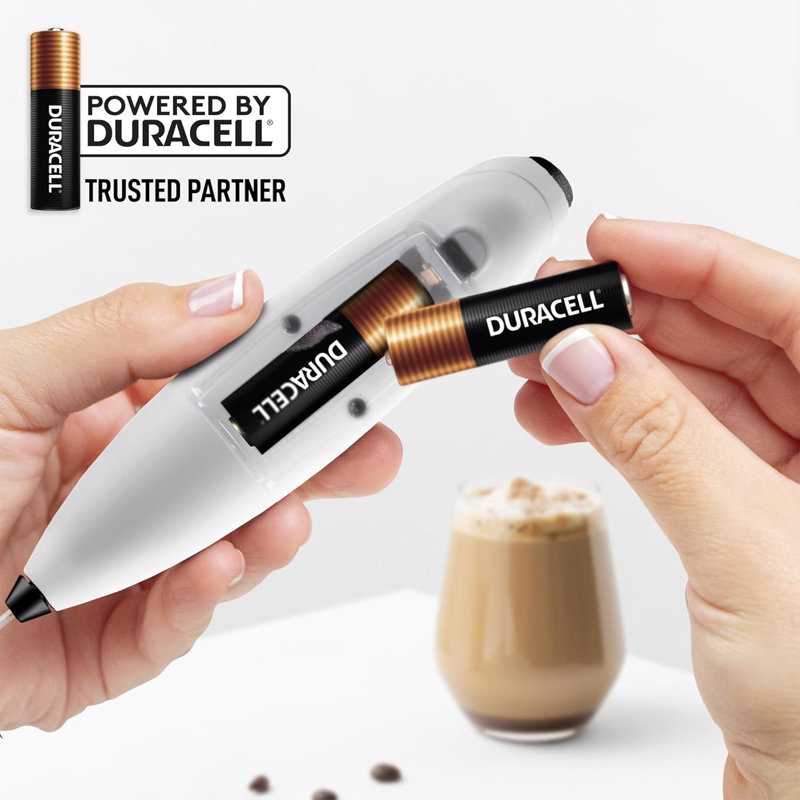 Mousseur à lait Zulay Kitchen Tornado avec 4 piles Duracell Aa, Blanc