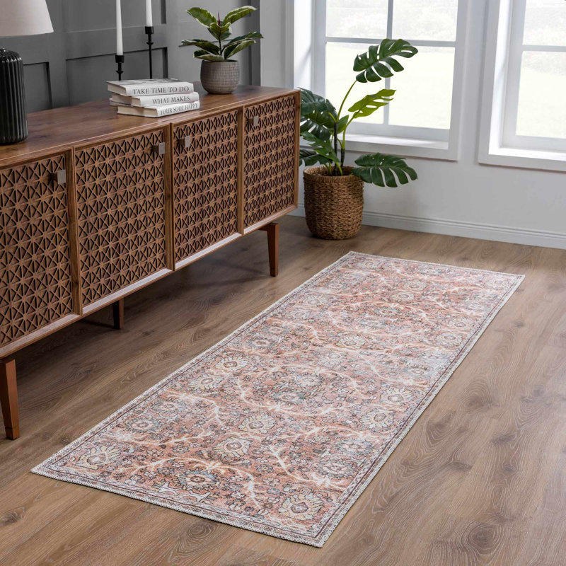 Tapis oriental rectangulaire en polyester tissé à la machine en brun, Tapis de couloir 2 pi 7 po x 7 pi 3 po