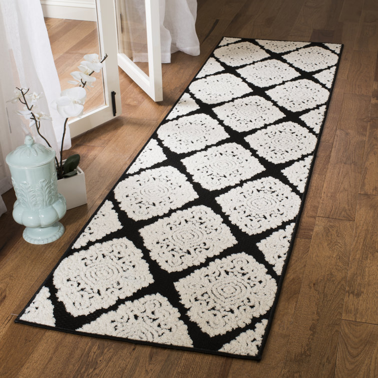 Mannox Performance Geometric Rug