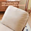 Chaise berçante confortable avec revêtement de haute qualité, structure en bois massif, parfaite pour les décors multiples et la détente-131402143