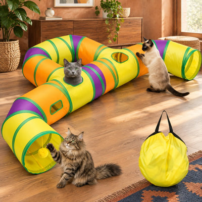 Des pompons suspendus et des trous interactifs ajoutent du jeu à cette grande maisonnette pliable pour chat d'intérieur et à tube pour les chatons, les chatons, les chiots, les lapins, les furets et les cochons d'Inde.
