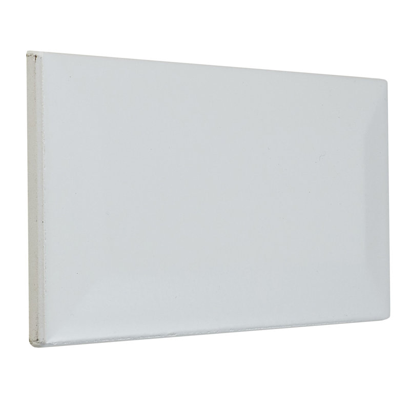 Garniture de tuile en céramique moulure 6 po x 3 po en brun mat Guilford